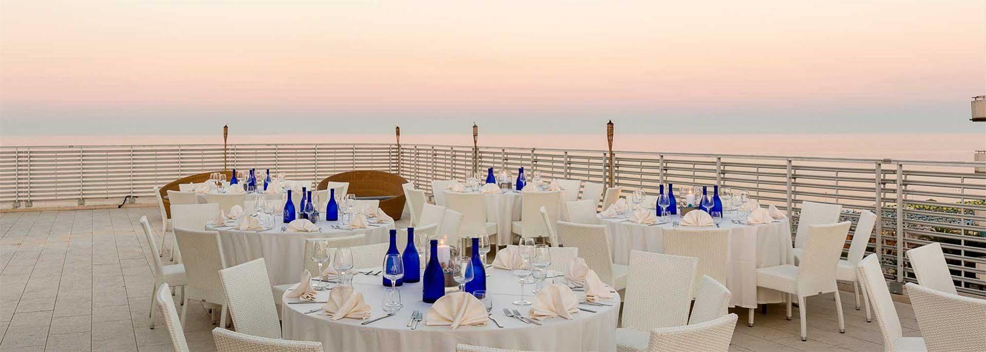 Medi Garden Hotel&Residence 阿尔巴·阿德里亚蒂卡 外观 照片